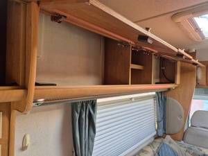2003 Auto-Trail Tracker SE — photo 11 of 30