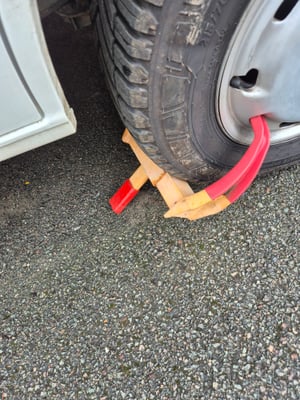 2003 Auto-Trail Tracker SE — photo 25 of 30