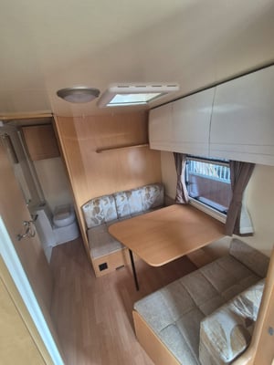 2011 Bailey Olympus 504 — photo 9 of 12