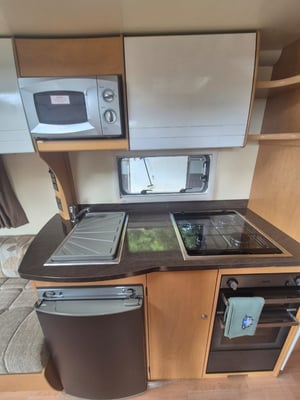 2011 Bailey Olympus 504 — photo 10 of 12