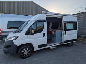 2018 Peugeot Boxer Campervan Conversion — photo 3 of 18