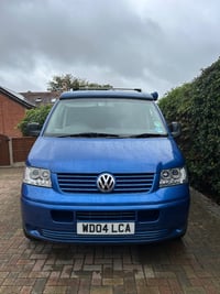 2004 Volkswagen T32 - Image 2