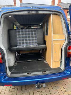 2004 Volkswagen T5 Campervan — photo 19 of 38