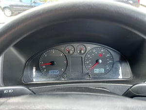 2004 Volkswagen T5 Campervan — photo 23 of 38