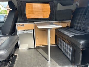 2004 Volkswagen T5 Campervan — photo 30 of 38