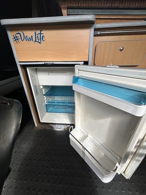 2004 Volkswagen T5 Campervan — photo 32 of 38