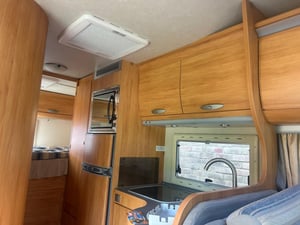 2007 Adria Coral 660SL — photo 20 of 26