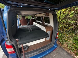 2015 Volkswagen Transporter — photo 5 of 37