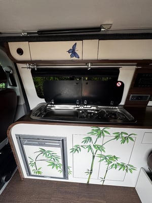 2015 Volkswagen Transporter — photo 6 of 37