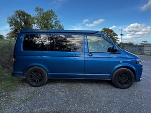 2015 Volkswagen Transporter — photo 11 of 37