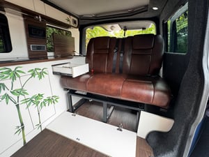 2015 Volkswagen Transporter — photo 24 of 37