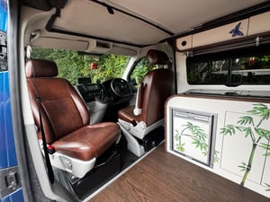 2015 Volkswagen Transporter — photo 33 of 37