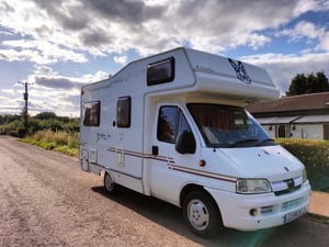 2004 Elddis Xpedition — photo 2 of 20