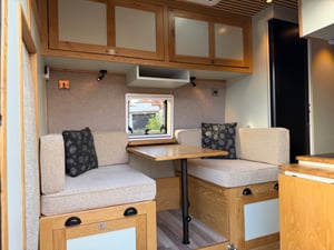 2014 Mercedes-Benz Sprinter — photo 8 of 20