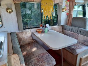2000 Georgie Boy Pursuit Cruisemaster GL — photo 15 of 25