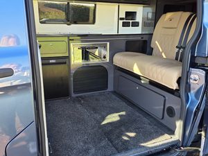 2023 Ford Transit Custom 300 Trend — photo 9 of 15