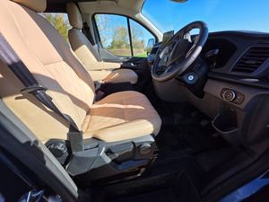 2023 Ford Transit Custom 300 Trend — photo 10 of 15