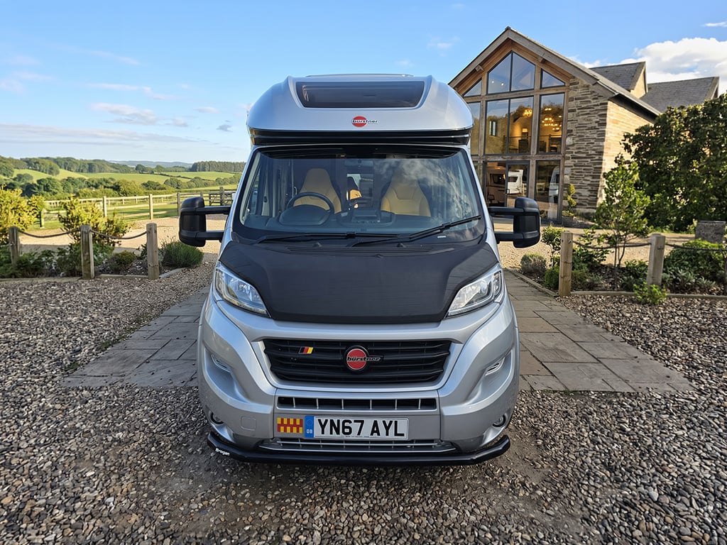 2017 Burstner Ixeo IT 680G - Image 1