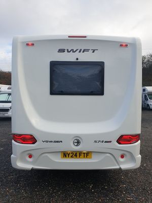 2024 Swift Voyager 574 — photo 16 of 19