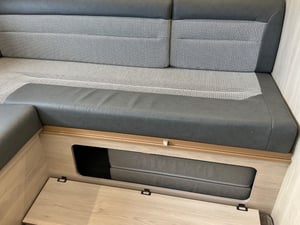 2022 Auto-Trail F-Line F68 — photo 26 of 38