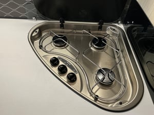 2022 Auto-Trail F-Line F68 — photo 36 of 38