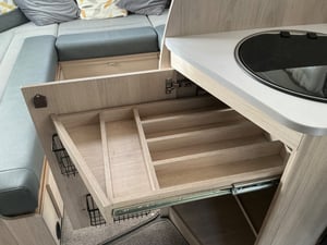 2022 Auto-Trail F-Line F68 — photo 44 of 57