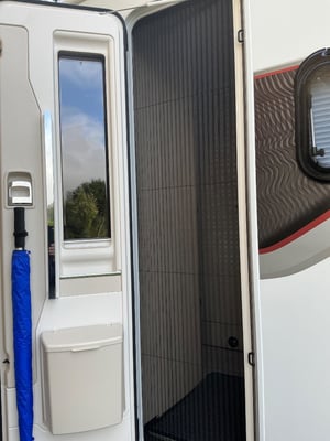 2022 Auto-Trail F-Line F68 — photo 54 of 57