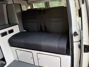 2022 Volkswagen Transporter T5 Conversion — photo 16 of 24