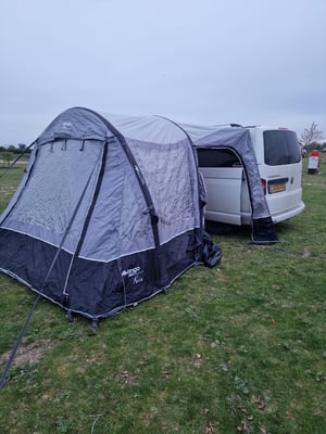 2022 Volkswagen Transporter T5 Conversion — photo 19 of 24