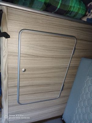 2010 Vauxhall Vivaro CDTI — photo 12 of 20