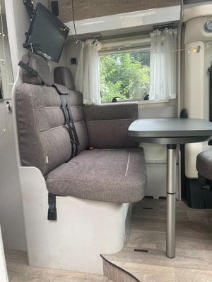 2021 Hymer Exsis-T 474 — photo 2 of 12