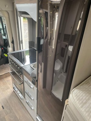 2021 Hymer Exsis-T 474 — photo 8 of 12