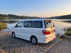 2005 Toyota Alphard Campervan