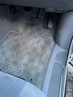 2005 Toyota Alphard Campervan — photo 14 of 17