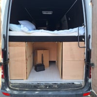 2010 Mercedes-Benz Sprinter - Image 3