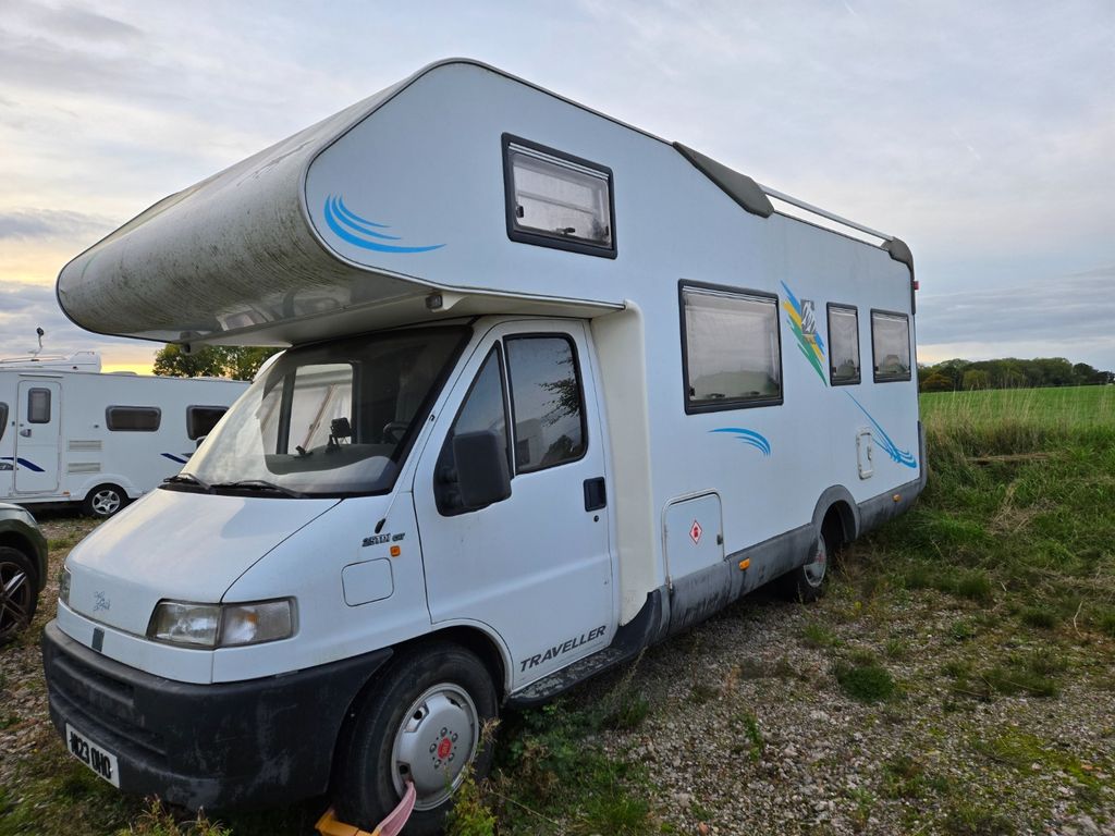 2002 knaus traveller - Image 8