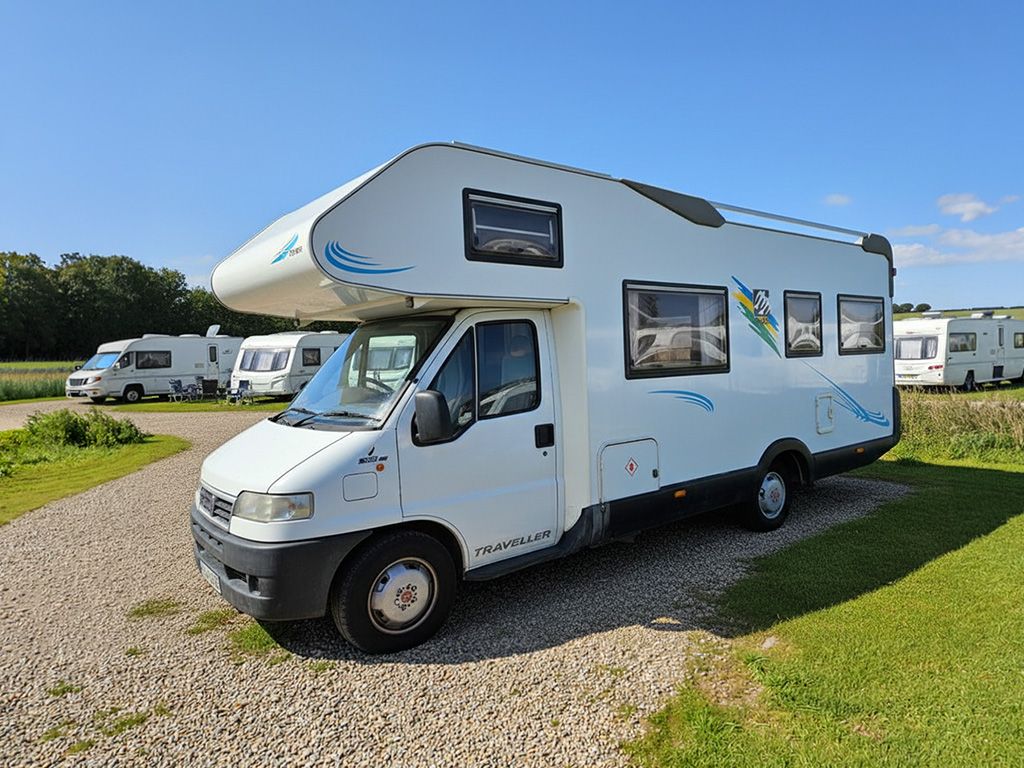 2002 Knaus Traveller 845 - Image 1