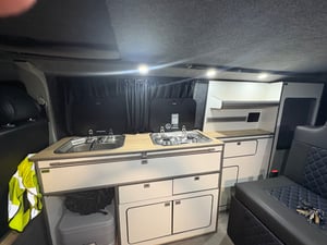 2016 Volkswagen Transporter T32 — photo 11 of 20