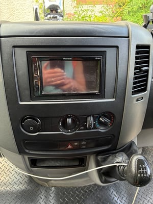 2012 Mercedes-Benz Sprinter — photo 15 of 79