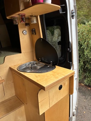 2012 Mercedes-Benz Sprinter — photo 18 of 79
