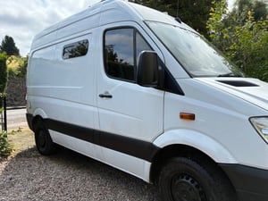 2012 Mercedes-Benz Sprinter — photo 3 of 79
