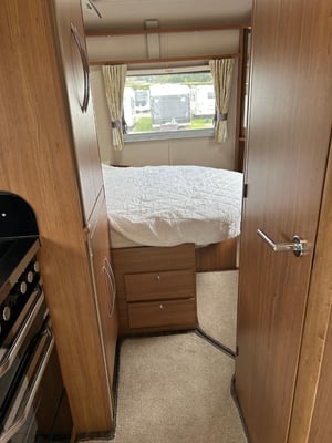 2018 Auto-Trail Imala 732 — photo 9 of 42