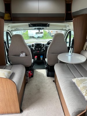 2018 Auto-Trail Imala 732 — photo 4 of 42