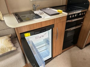 2018 Auto-Trail Imala 732 — photo 23 of 42