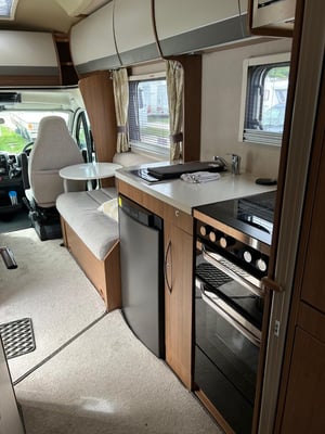 2018 Auto-Trail Imala 732 — photo 6 of 42