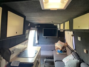 2002 Mercedes-Benz Sprinter — photo 21 of 25