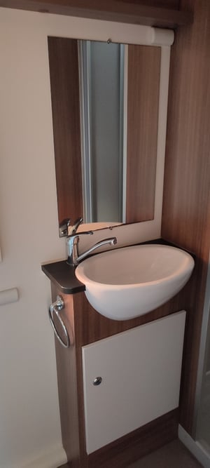 2018 Bailey Advance 76-4 — photo 2 of 13