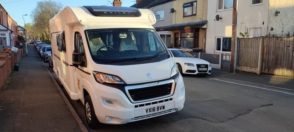 2018 Bailey Advance 76-4 - Image 1