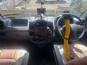 2004 Compass Avantgade 200 Lux Boxer 290 — photo 6 of 24
