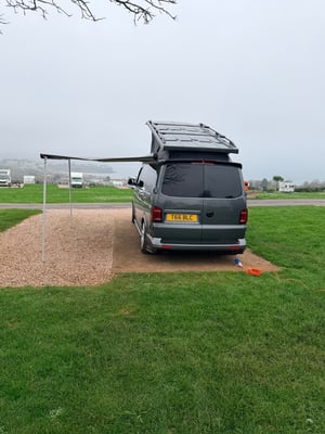 2017 Volkswagen T6 Campervan — photo 2 of 10